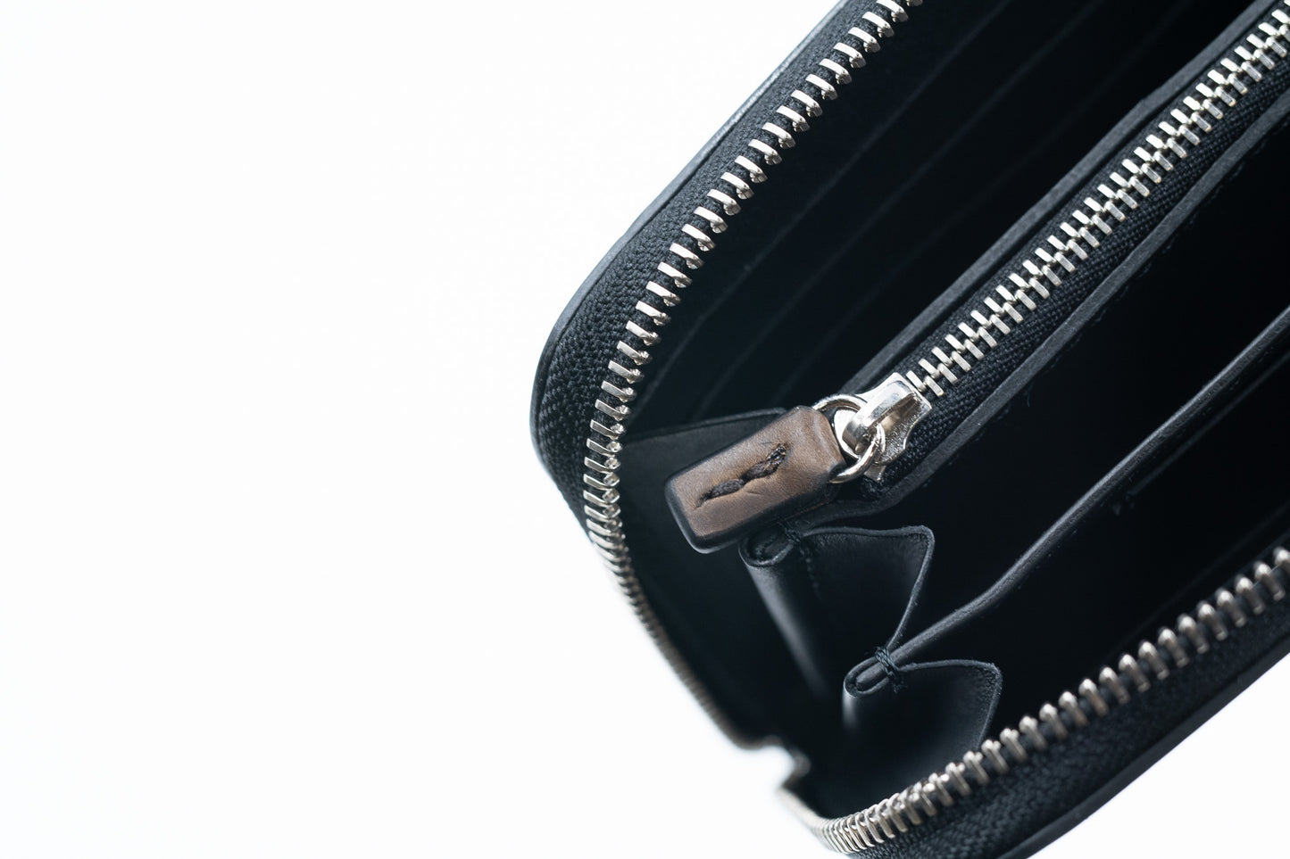 グイディ ラウンド長財布-GUIDI 195 -Marrone-