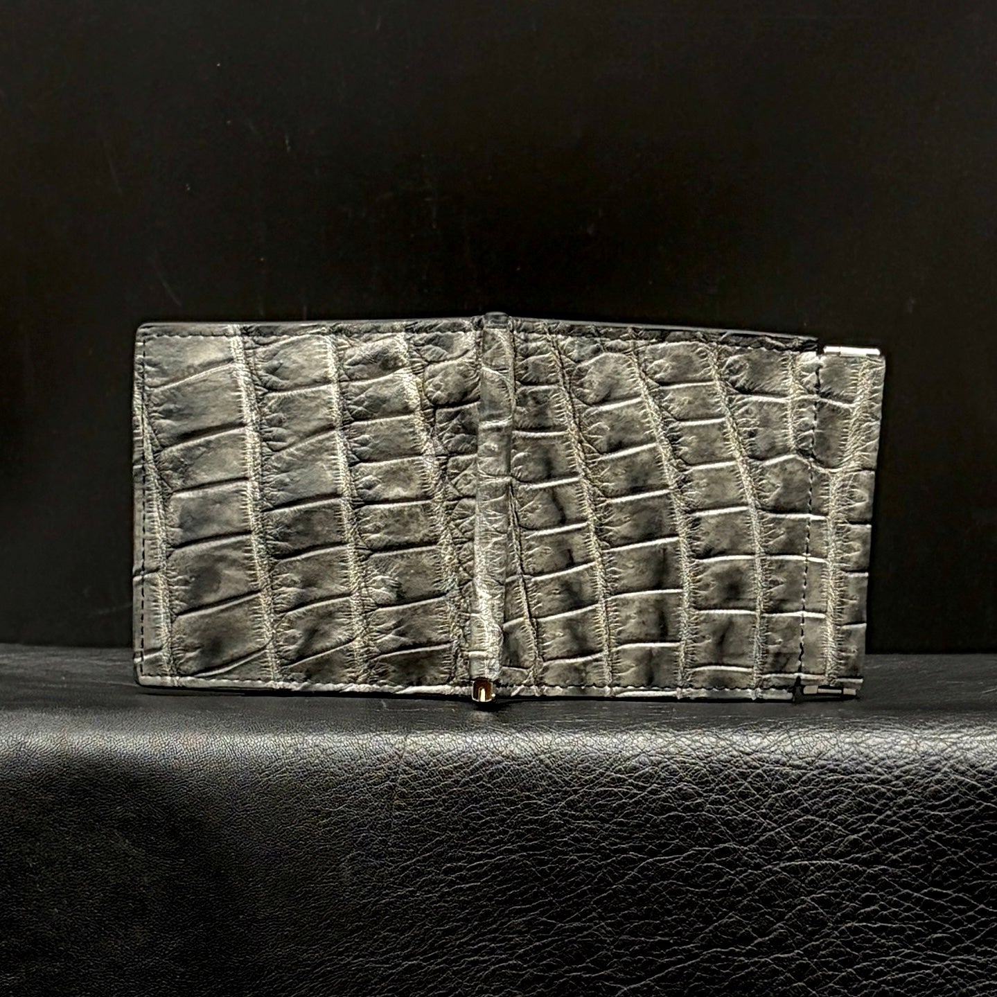 【クロコダイルポロサス】鰐革マネークリップウォレット 墨染め-Crocodile Porosus  SUMI Money Clip Wallet