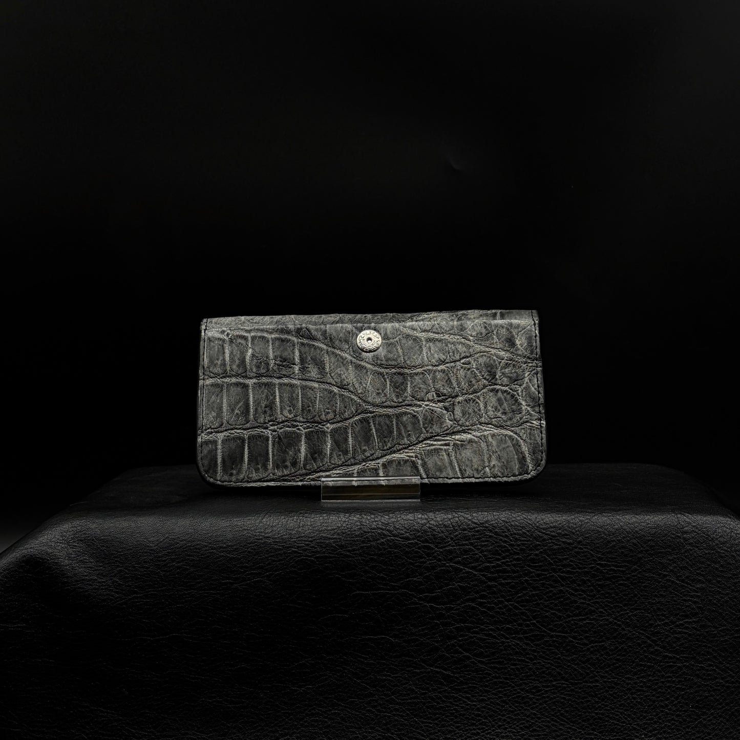 【クロコダイルポロサス】ワニ革トラッカーウォレット墨染め-Tracker Wallet SUMI