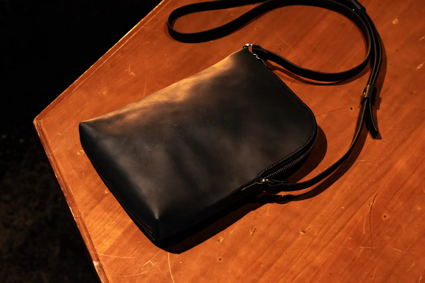 グイディ ショルダーバッグ-GUIDI 250 -Nero-