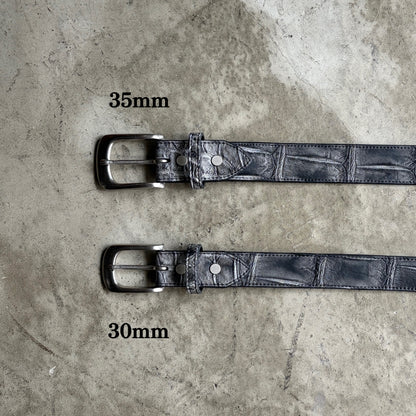 クロコダイルポロサス【墨染め】レザーベルト/ニッケルつや消しバックル -Crocodile Porosus SUMI Leather Belt-