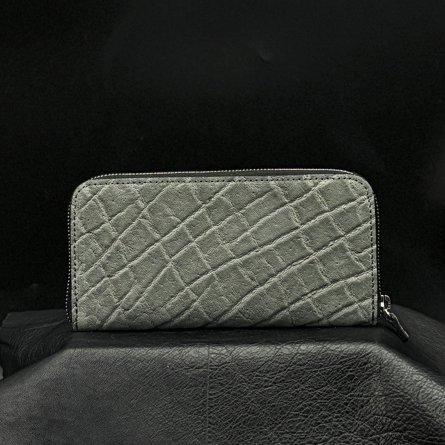 【エレファント】象革ラウンド長財布-GRAY Elephant Round Wallet