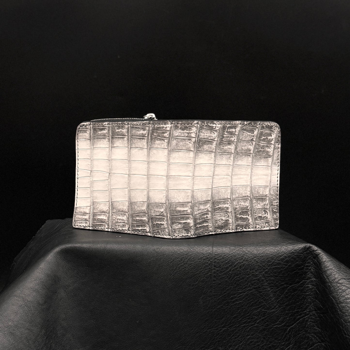 【クロコダイル ヒマラヤ】ワニ革ヒマラヤ二つ折り財布スモール-Crocodile Himalaya Small Wallet