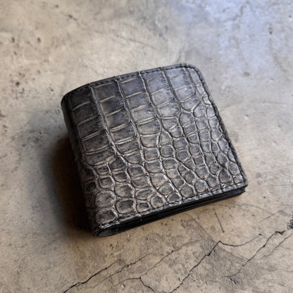 【クロコダイルポロサス】ワニ革墨染二つ折り財布スモール-Small Wallet