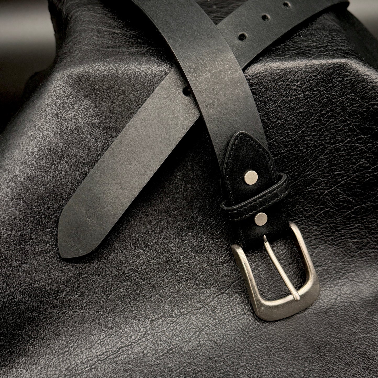 グイディ ステアハイドレザーベルト/真鍮バックル -GUIDI Steer hide Leather Belt-