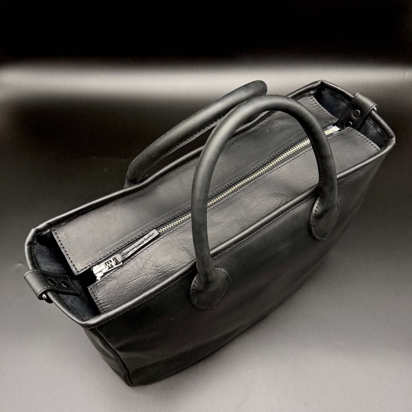 グイディ ガセット トートバッグ GUIDI Gusset Tote Bag -Nero-